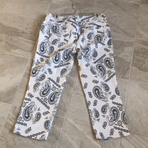 Chico’s So Slimming paisley crop/capri jeans
